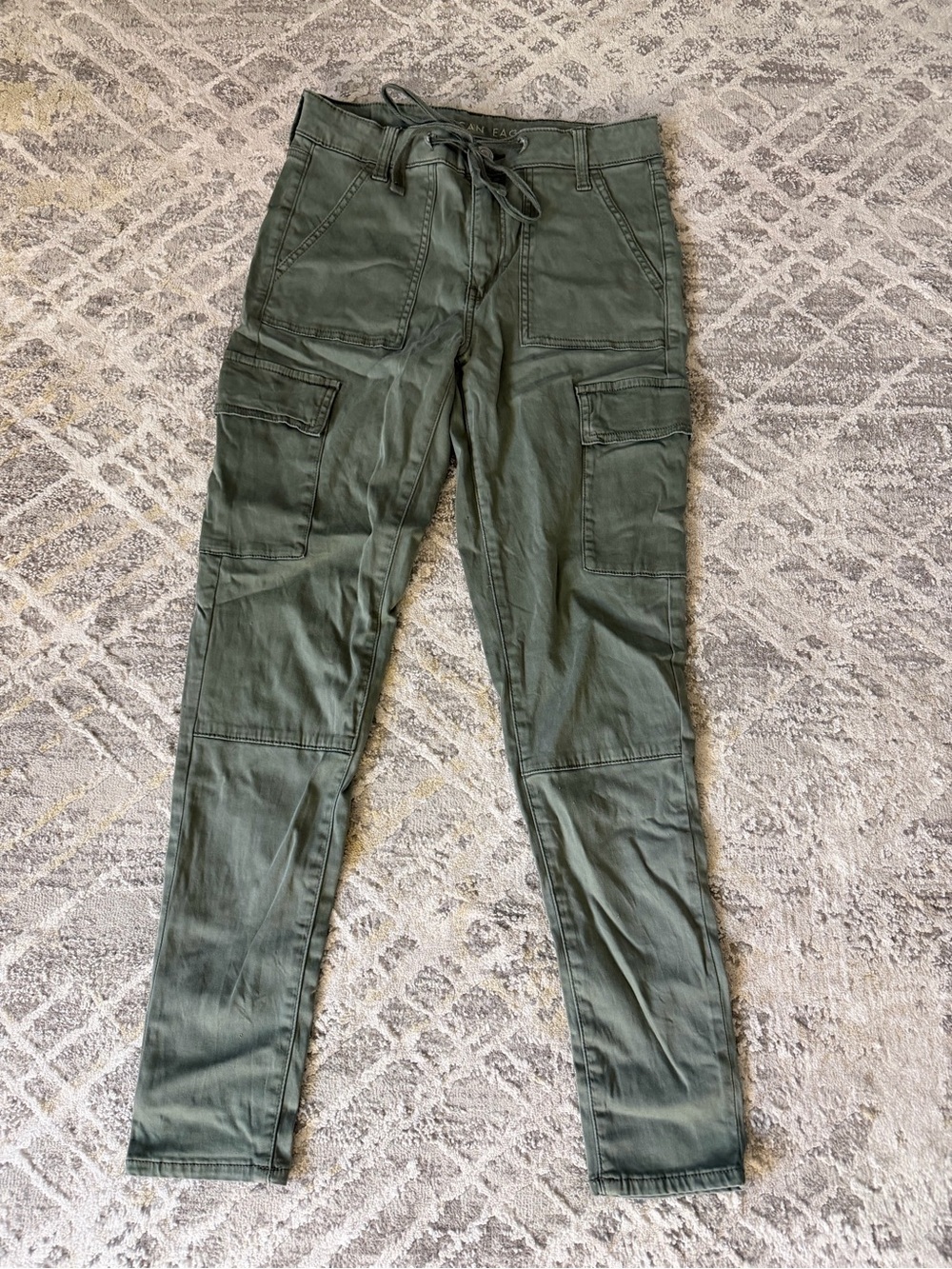 American Eagle Skinny Cargo Pants
